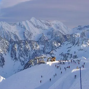 Maison Cauterets, 9 Pièces, 15 Personnes - Fr-1-234-244 Hébergement de vacances Cauterets